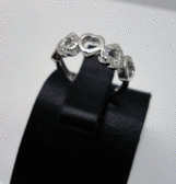 Серебряное кольцо с цирконом "Сердечки"
